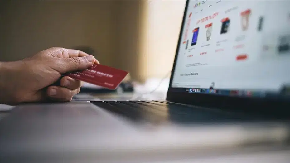 Online Alışverişte Sahte Yorumlara Karşı Yeni Düzenleme ve Erişim Engelleri