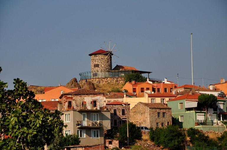 Cunda Adası nerede, nasıl gidilir, Cunda Adası'nda gezilecek yerler nerelerdir?