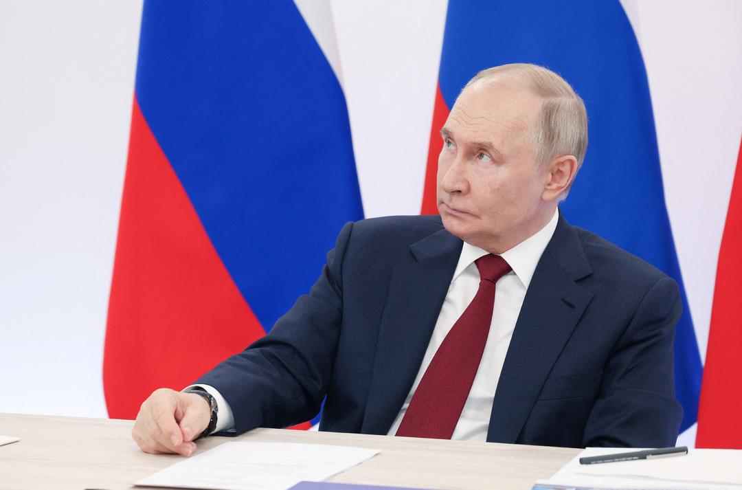 2025-05-20T065625Z_1354208066_RC28LEA272HI_RTMADP_3_RUSISI-PUTIN