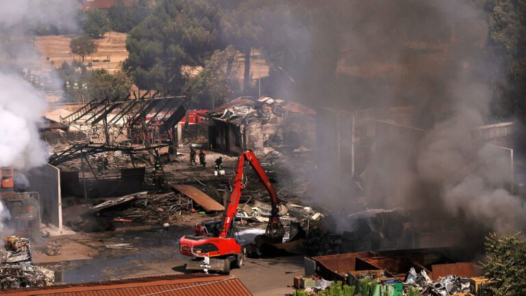 Roma'daki benzin istasyonunda patlama: Çok sayıda yaralı