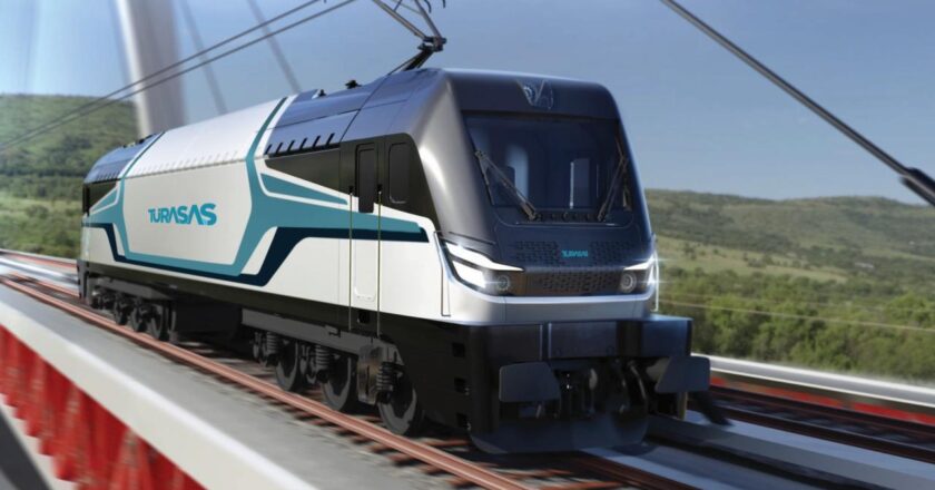 Türkiye 6 akslı elektrikli lokomotif üretecek