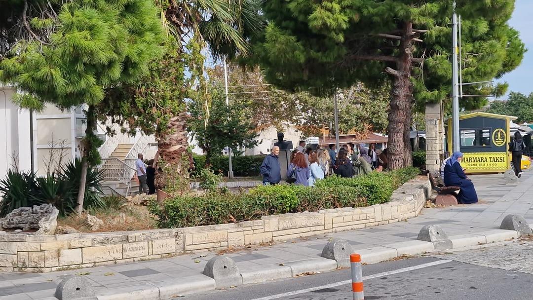 Son Dakika | Deprem İstanbul'da hissetti! AFAD açıklandı: 5.0 büyüklükte merkezi taban Marmara Sea 2