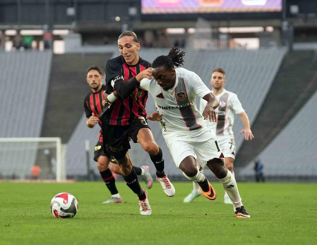 FATIH KARAGUMRUK Öğretmeni Marcel Licka Flash Kelimeler! Gaziantep FK tarafından yenildikten sonra, 