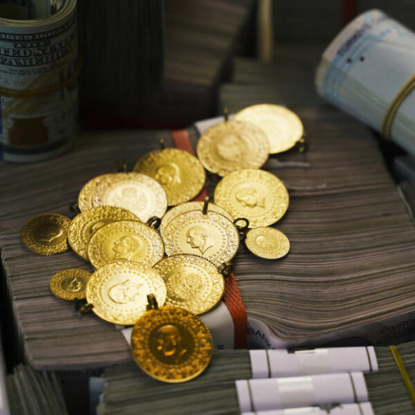 11 Kasım 2025 Altın Fiyatları: Gram, Çeyrek, Yarım, Cumhuriyet ve Tam Altın Ne Kadar?