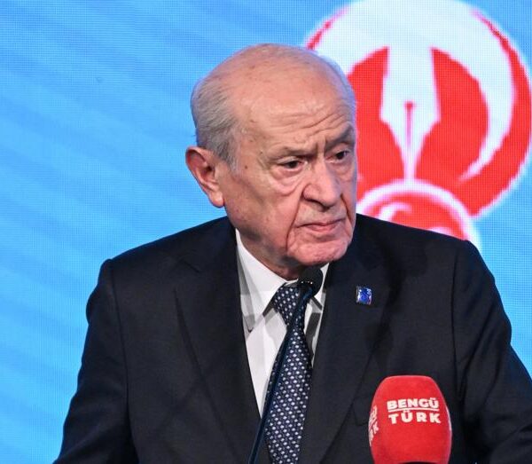 Bahçeli: “Terörsüz Türkiye için adım adım ilerliyoruz”