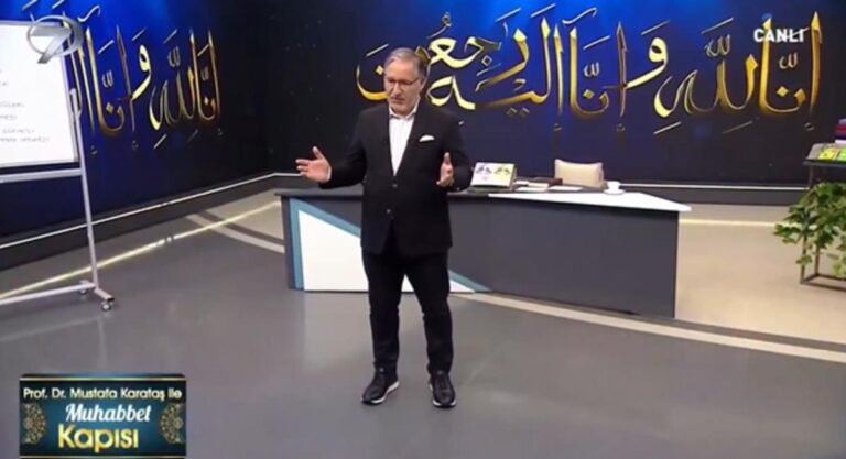 İlahiyatçı Mustafa Karataş, kardeşinin vefat haberini canlı yayında öğrendi